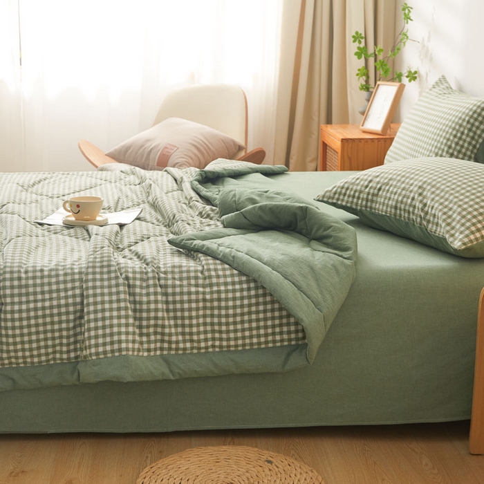 91家纺网 家纺一手货源 找家纺  2025新款无印风新疆棉花夏被夏凉被空调可机洗（提供买家秀 爆款花型 不断货） 绿小格