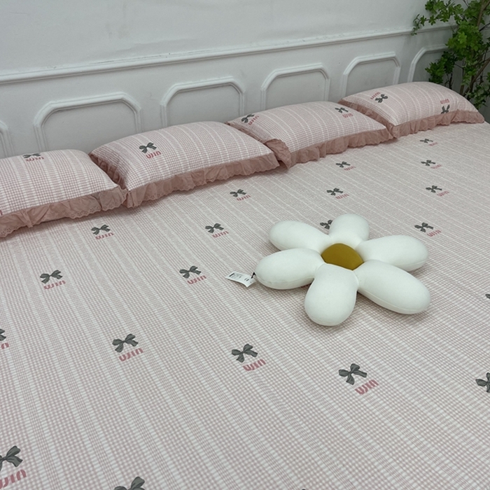 91家纺网 家纺一手货源 找家纺 禧瑞谷 2025新款全棉纯棉双层花边绗缝夹棉榻榻米支持定制农村大炕盖缪格子蝴蝶结