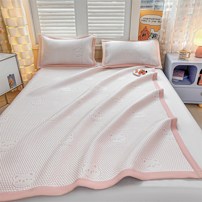 91家纺网 家纺一手货源 找家纺 （总）喜歌家居 2025新款A类刺绣豆豆席小熊