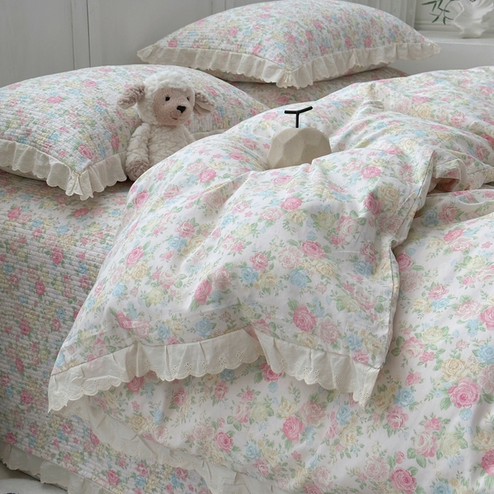 91家纺网 家纺一手货源 找家纺 佰织鑫2025新款纯棉砂洗全棉床盖款四件套-花蔓系列 畅游花海