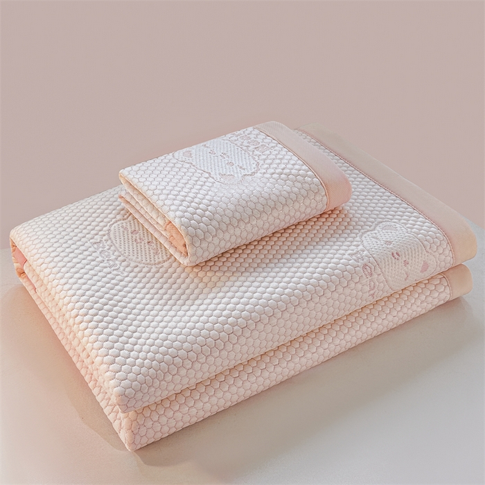 91家纺网 家纺一手货源 找家纺 （总）喜歌家居 2025新款A类刺绣豆豆席小熊