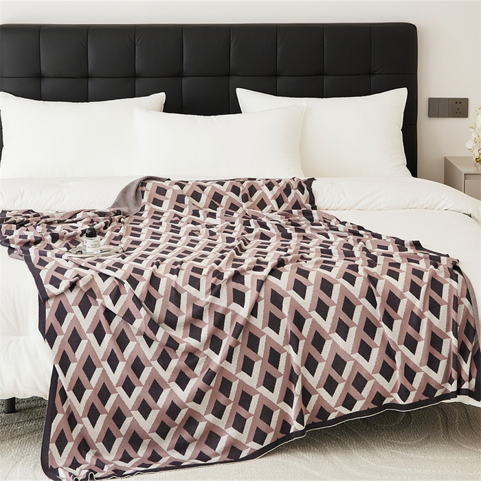 91家纺网 家纺一手货源 找家纺 （总）暖绵绵家纺 2025新款丝光棉毯子-菲莉亚（最低零售价：105元）