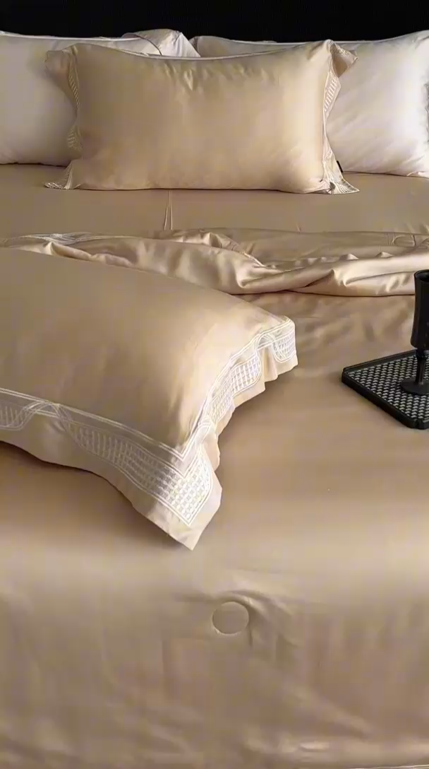 91家纺网 家纺一手货源 找家纺 馨蕊家居 2025新款80SLF奥地利兰精天丝夏被四件套-凯伦 夏被凯伦-香槟