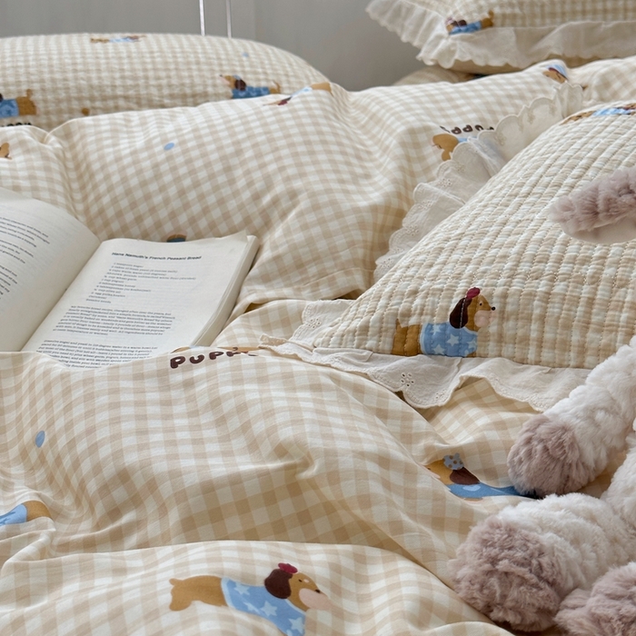 91家纺网 家纺一手货源 找家纺 佰织鑫2025新款纯棉砂洗全棉床盖款四件套-花蔓系列 俏皮狗