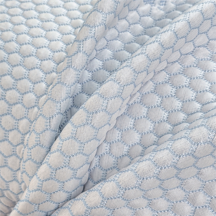 91家纺网 家纺一手货源 找家纺 喜歌家居 2025新款A类刺绣豆豆席小熊 小冰熊天蓝