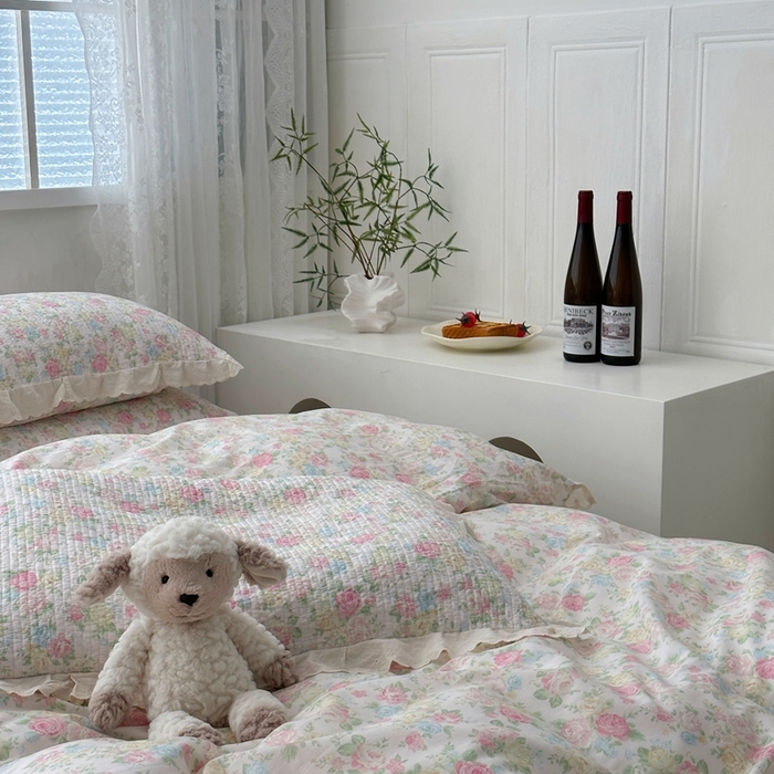 91家纺网 家纺一手货源 找家纺 佰织鑫2025新款纯棉砂洗全棉床盖款四件套-花蔓系列 畅游花海