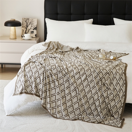 91家纺网 家纺一手货源 找家纺 （总）暖绵绵家纺 2025新款丝光棉毯子-奥利安（最低零售价：105元）