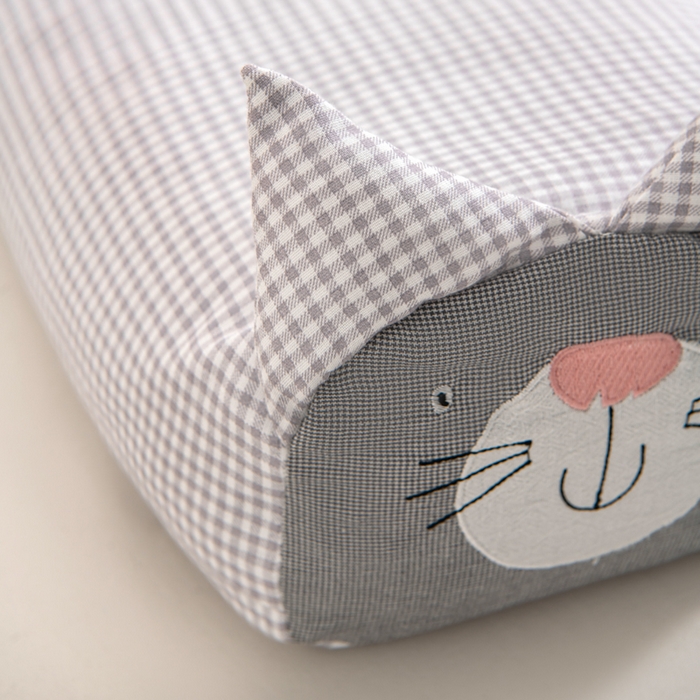 91家纺网 家纺一手货源 找家纺 （总）芯洲 2025新款A类有氧双层纱小猫直播爆款荞麦枕可爱卡通枕头枕芯