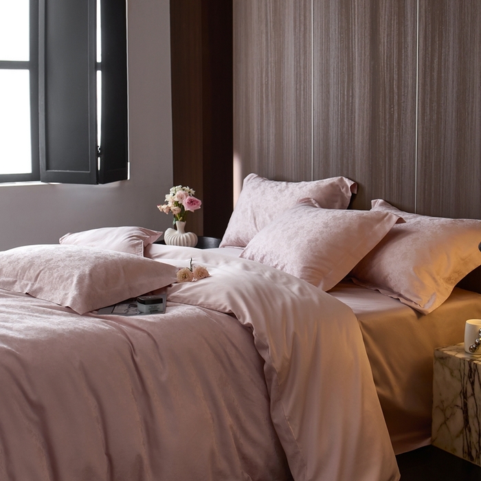 91家纺网 家纺一手货源 找家纺 （总）云胡 2025新款A类进口莱赛尔纤维棉四件套-紫芙-初荷粉