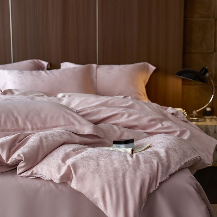 91家纺网 家纺一手货源 找家纺 （总）云胡 2025新款A类进口莱赛尔纤维棉四件套-紫芙-初荷粉