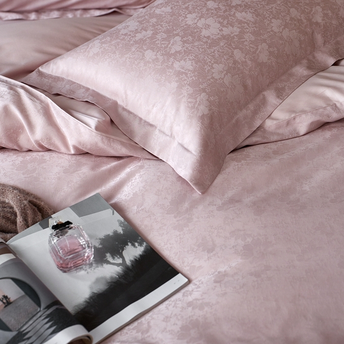 91家纺网 家纺一手货源 找家纺 （总）云胡 2025新款A类进口莱赛尔纤维棉四件套-紫芙-初荷粉