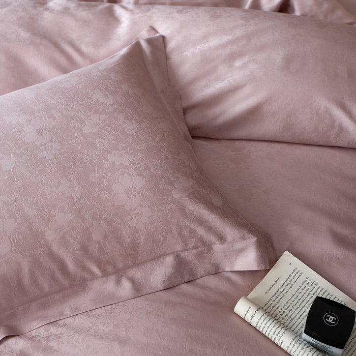 91家纺网 家纺一手货源 找家纺 （总）云胡 2025新款A类进口莱赛尔纤维棉四件套-紫芙-初荷粉