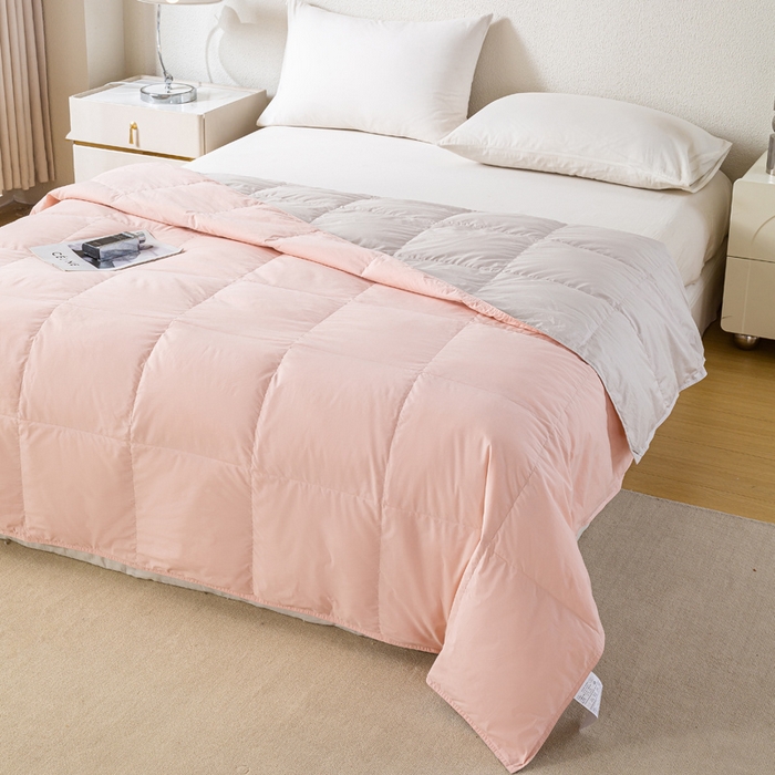 91家纺网 家纺一手货源 找家纺 （总）圣梦莱羽绒家纺 2025春夏新款可水洗羽绒夏被 90拒水白鸭绒被子被芯羽绒（假一赔十万元）