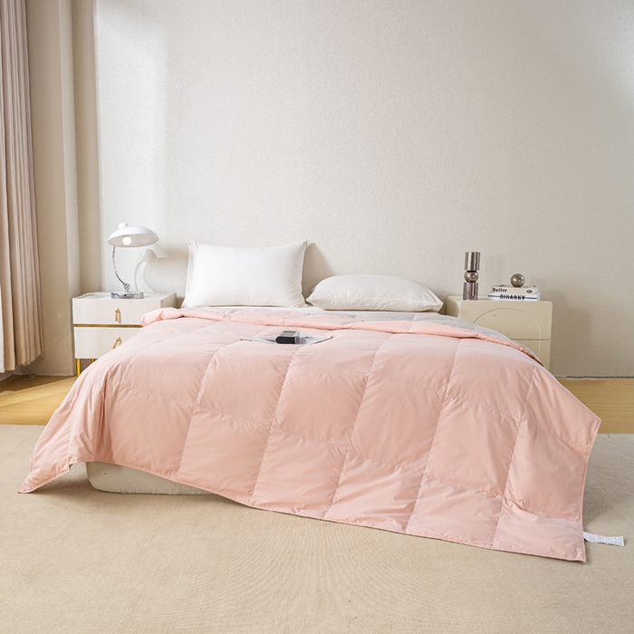 91家纺网 家纺一手货源 找家纺 （总）圣梦莱羽绒家纺 2025春夏新款可水洗羽绒夏被 90拒水白鸭绒被子被芯羽绒（假一赔十万元）