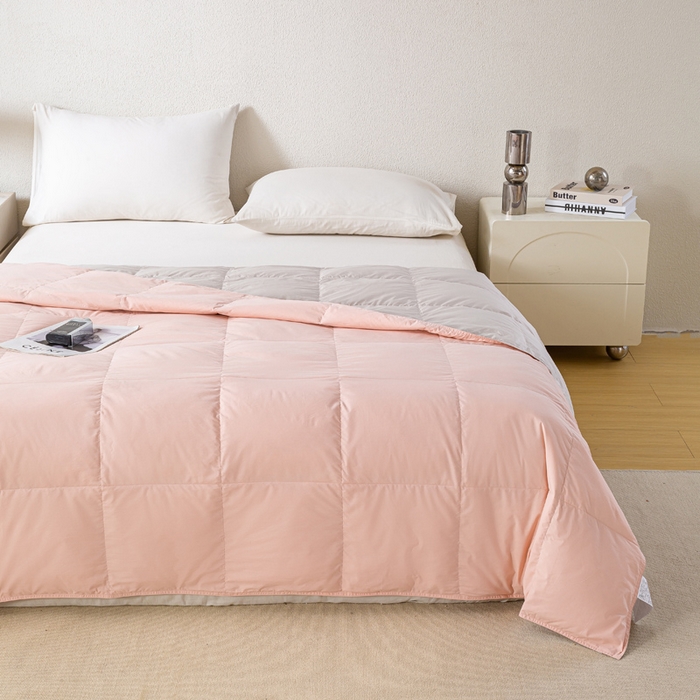 91家纺网 家纺一手货源 找家纺 （总）圣梦莱羽绒家纺 2025春夏新款可水洗羽绒夏被 90拒水白鸭绒被子被芯羽绒（假一赔十万元）