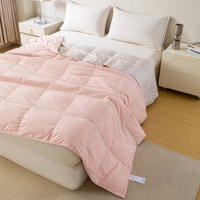 91家纺网 家纺一手货源 找家纺 （总）圣梦莱羽绒家纺 2025春夏新款可水洗羽绒夏被 90拒水白鸭绒被子被芯羽绒（假一赔十万元）