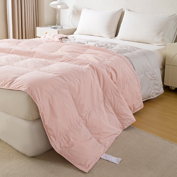 91家纺网 家纺一手货源 找家纺 （总）圣梦莱羽绒家纺 2025春夏新款可水洗羽绒夏被 90拒水白鸭绒被子被芯羽绒（假一赔十万元）