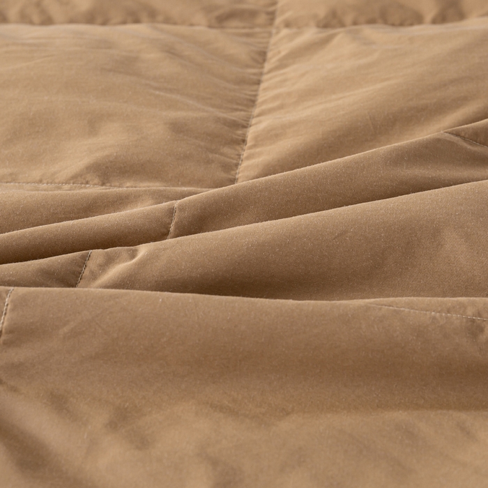 91家纺网 家纺一手货源 找家纺 圣梦莱羽绒家纺 2025春夏新款可水洗羽绒夏被 90拒水白鸭绒被子被芯羽绒（假一赔十万元） 咖棕+咖金