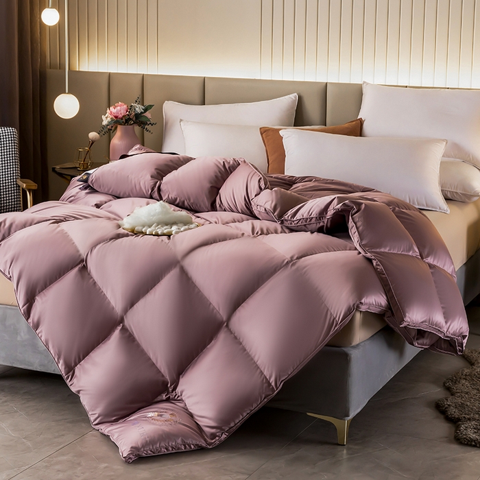 91家纺网 家纺一手货源 找家纺 圣梦莱羽绒家纺 2025新款真丝被壳羽绒冬被95鹅绒被子加厚被芯羽绒 95白鹅绒被（ 假一赔十万元） 深豆沙