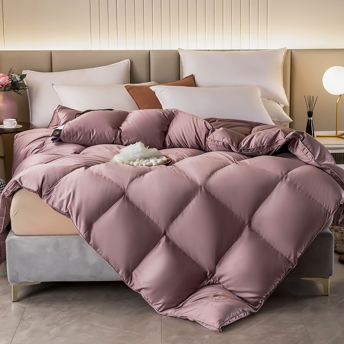 91家纺网 家纺一手货源 找家纺 圣梦莱羽绒家纺 2025新款真丝被壳羽绒冬被95鹅绒被子加厚被芯羽绒 95白鹅绒被（ 假一赔十万元） 深豆沙