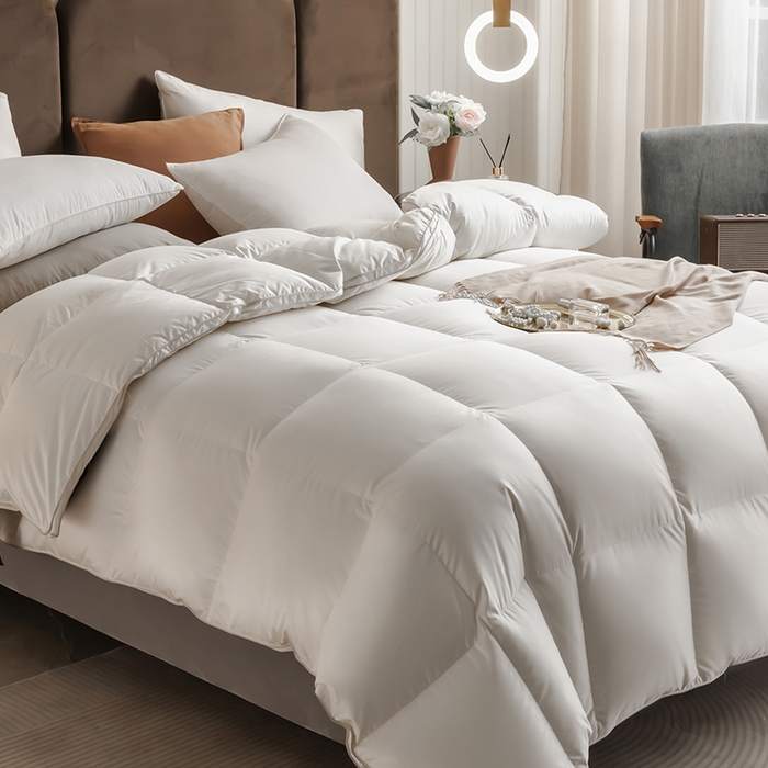 91家纺网 家纺一手货源 找家纺 圣梦莱羽绒家纺 2025新款真丝被壳羽绒冬被95鹅绒被子加厚被芯羽绒 95白鹅绒被（ 假一赔十万元） 白色