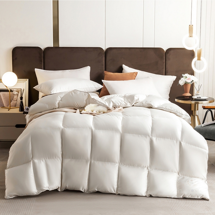 91家纺网 家纺一手货源 找家纺 圣梦莱羽绒家纺 2025新款真丝被壳羽绒冬被95鹅绒被子加厚被芯羽绒 95白鹅绒被（ 假一赔十万元） 白色