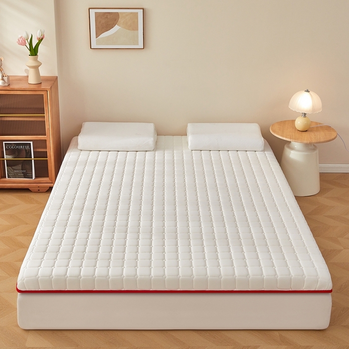 91家纺网 家纺一手货源 找家纺 （总）希廷顿 2025春夏新款方格床垫单床垫