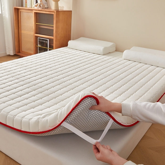 91家纺网 家纺一手货源 找家纺 （总）希廷顿 2025春夏新款方格床垫单床垫