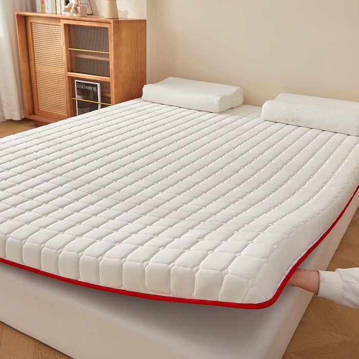 91家纺网 家纺一手货源 找家纺 （总）希廷顿 2025春夏新款方格床垫单床垫