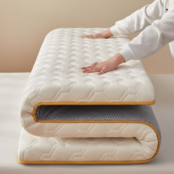 （总）希廷顿 2025春夏新款足球床垫单床垫