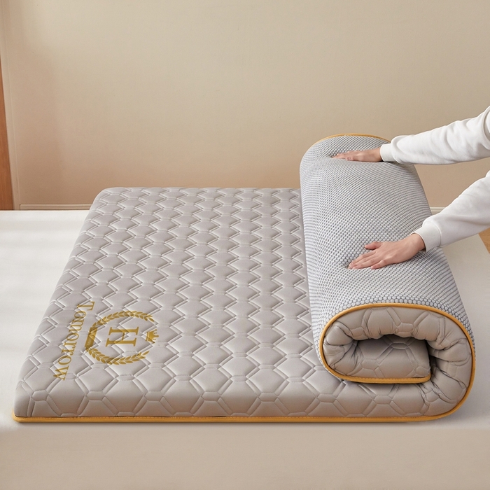 91家纺网 家纺一手货源 找家纺 （总）希廷顿 2025春夏新款足球床垫单床垫