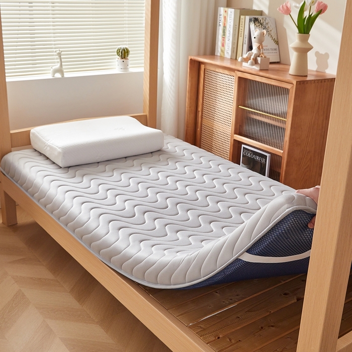 91家纺网 家纺一手货源 找家纺 希廷顿 2025春夏新款波浪宿舍床垫单床垫 浅灰-波浪-H烫画