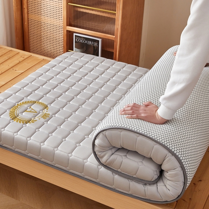 91家纺网 家纺一手货源 找家纺 希廷顿 2025春夏新款方格宿舍床垫单床垫 浅灰-方格-A+烫画