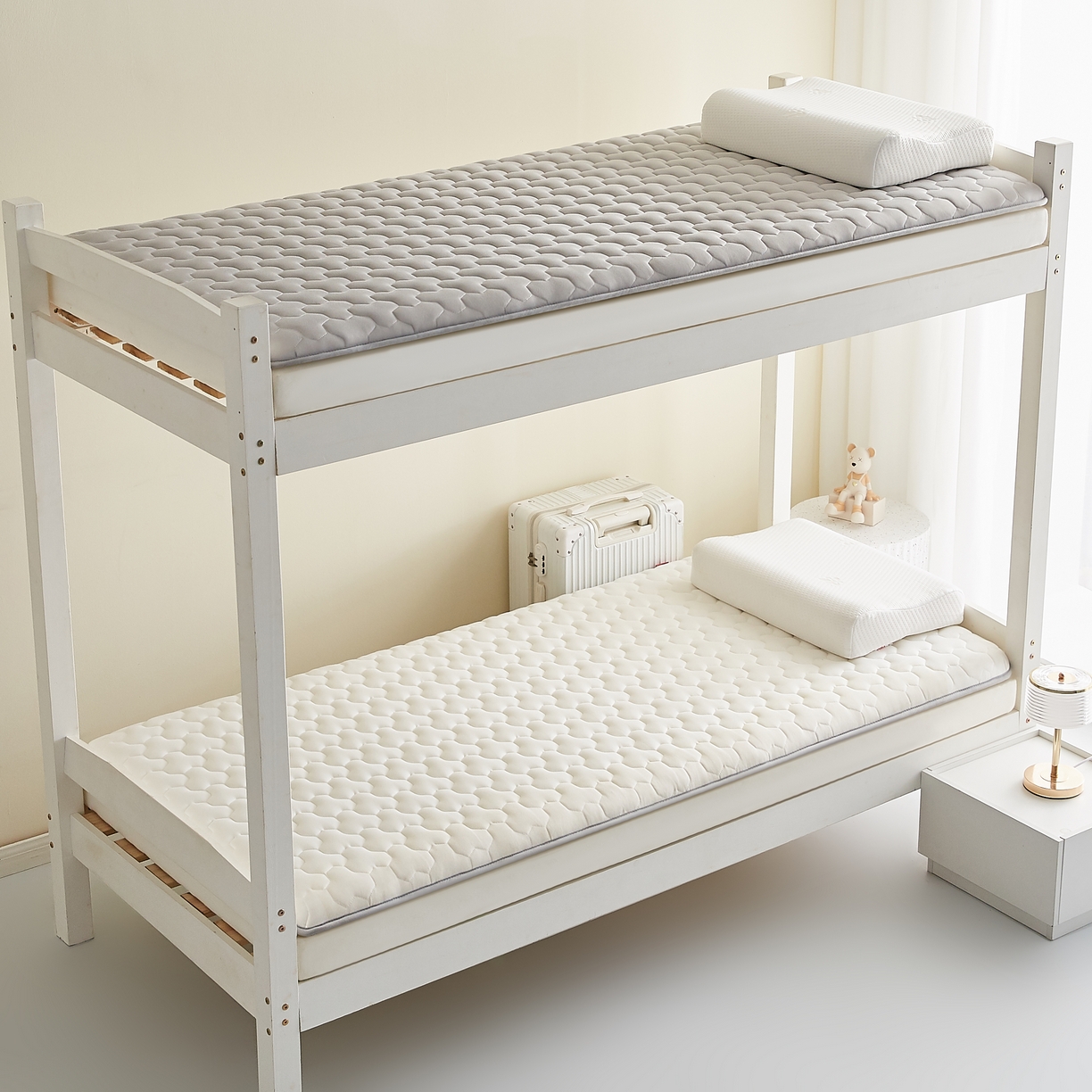 希廷顿 2025春夏新款多边形宿舍床垫单床垫 白色-多边形