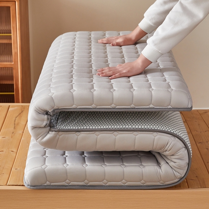 91家纺网 家纺一手货源 找家纺 希廷顿 2025春夏新款方格宿舍床垫单床垫 浅灰-方格-H烫画