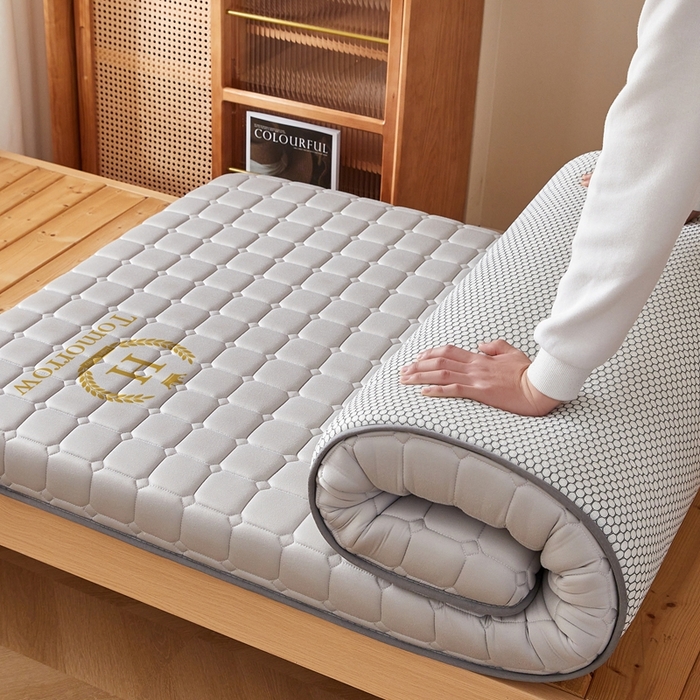 91家纺网 家纺一手货源 找家纺 希廷顿 2025春夏新款方格宿舍床垫单床垫 浅灰-方格-H烫画