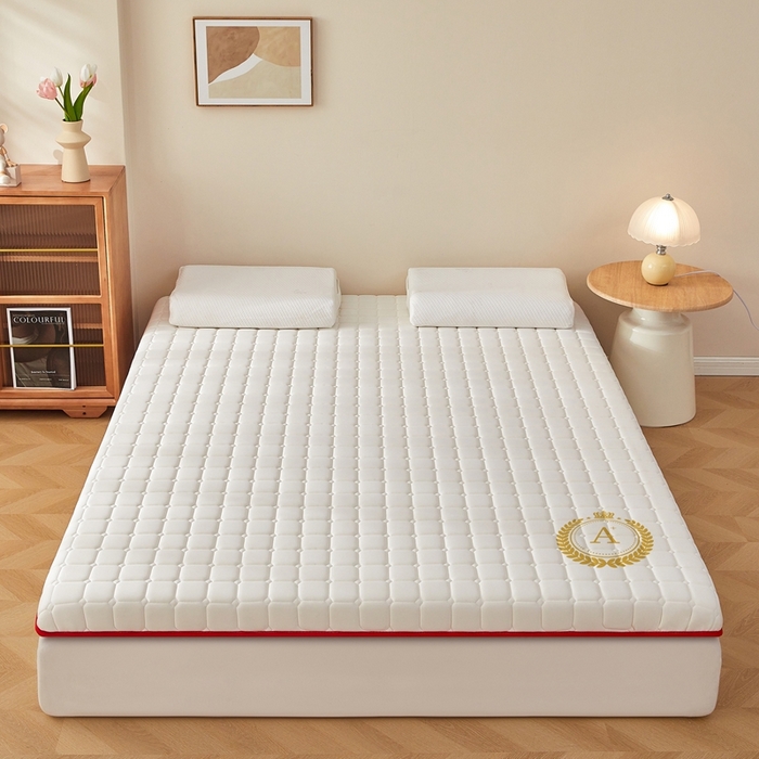 91家纺网 家纺一手货源 找家纺 希廷顿 2025春夏新款方格床垫单床垫 白色-方格-A+烫画