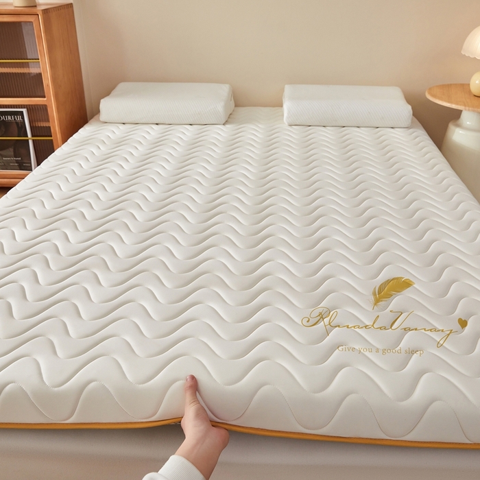 91家纺网 家纺一手货源 找家纺 希廷顿 2025春夏新款波浪床垫单床垫 白色-波浪-羽毛烫画