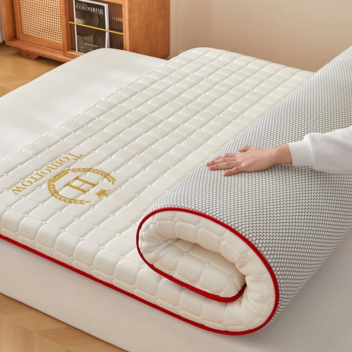 91家纺网 家纺一手货源 找家纺 希廷顿 2025春夏新款方格床垫单床垫 白色-方格-H烫画