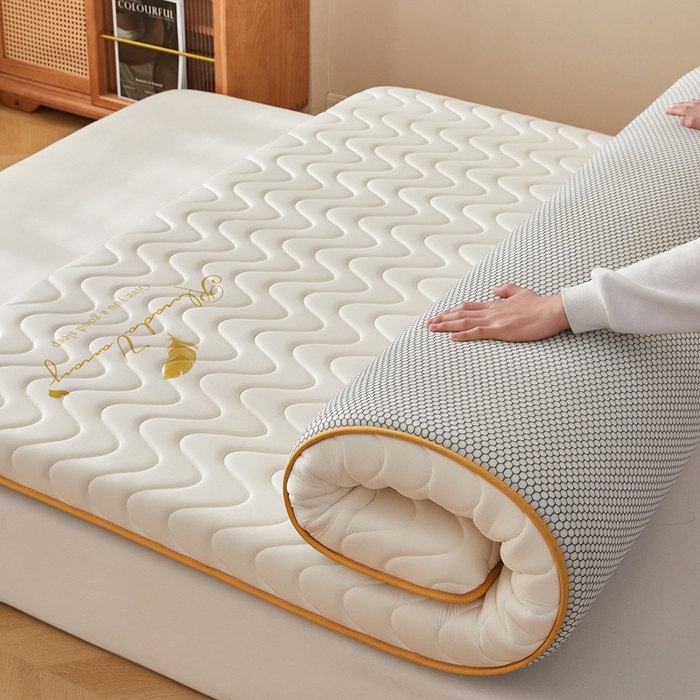 91家纺网 家纺一手货源 找家纺 希廷顿 2025春夏新款波浪床垫单床垫 白色-波浪-羽毛烫画