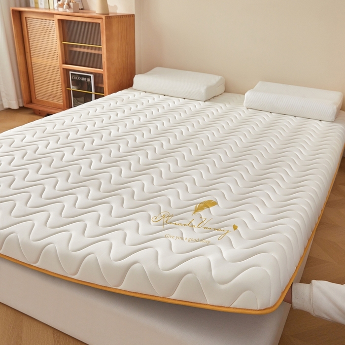 91家纺网 家纺一手货源 找家纺 希廷顿 2025春夏新款波浪床垫单床垫 白色-波浪-羽毛烫画