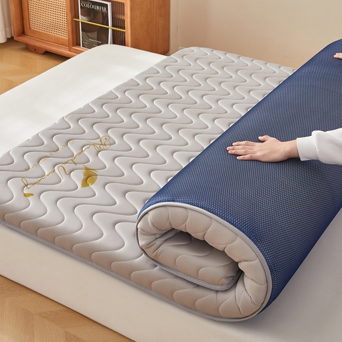 91家纺网 家纺一手货源 找家纺 希廷顿 2025春夏新款波浪床垫单床垫 浅灰-波浪-羽毛烫画