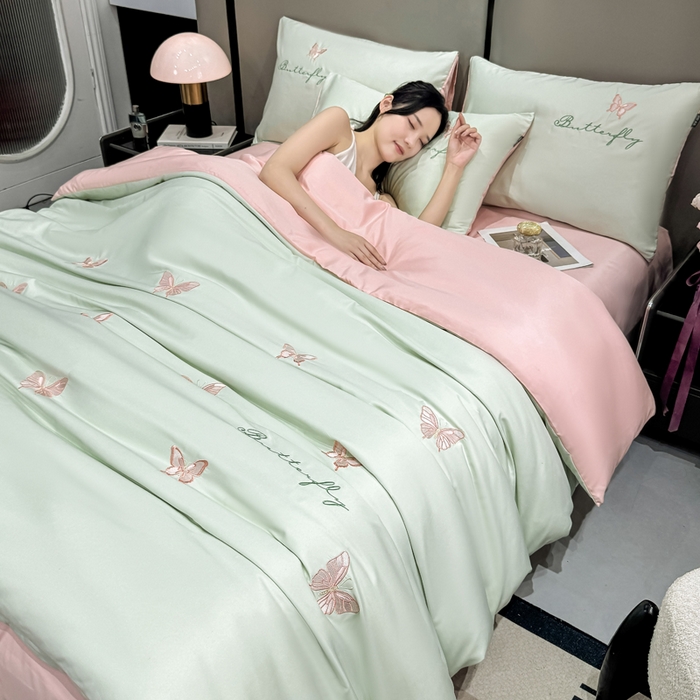 91家纺网 家纺一手货源 找家纺 乐沐家纺 2025春夏新款水洗真丝绣花冰丝四件套 蝴蝶-清香绿