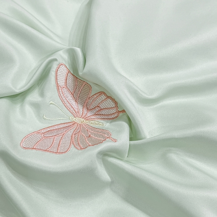91家纺网 家纺一手货源 找家纺 乐沐家纺 2025春夏新款水洗真丝绣花冰丝四件套 蝴蝶-清香绿