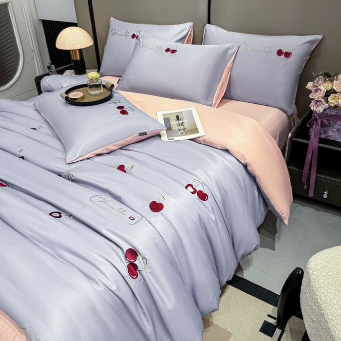 91家纺网 家纺一手货源 找家纺 乐沐家纺 2025春夏新款水洗真丝绣花冰丝四件套 樱桃-星黛紫