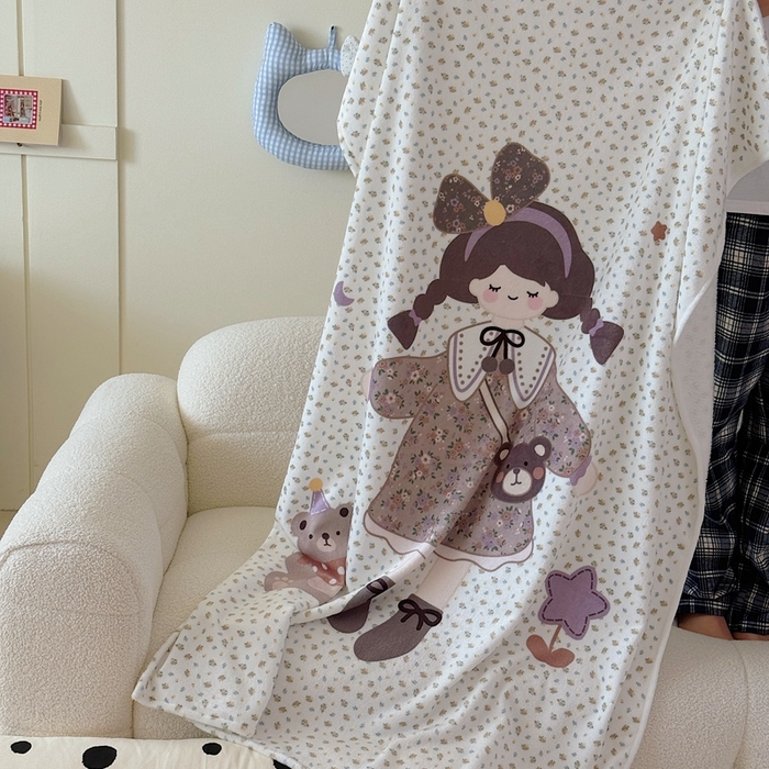 91家纺网 家纺一手货源 找家纺 美乐迪2025四季款双面牛奶绒毛毯空调毯 可爱女孩