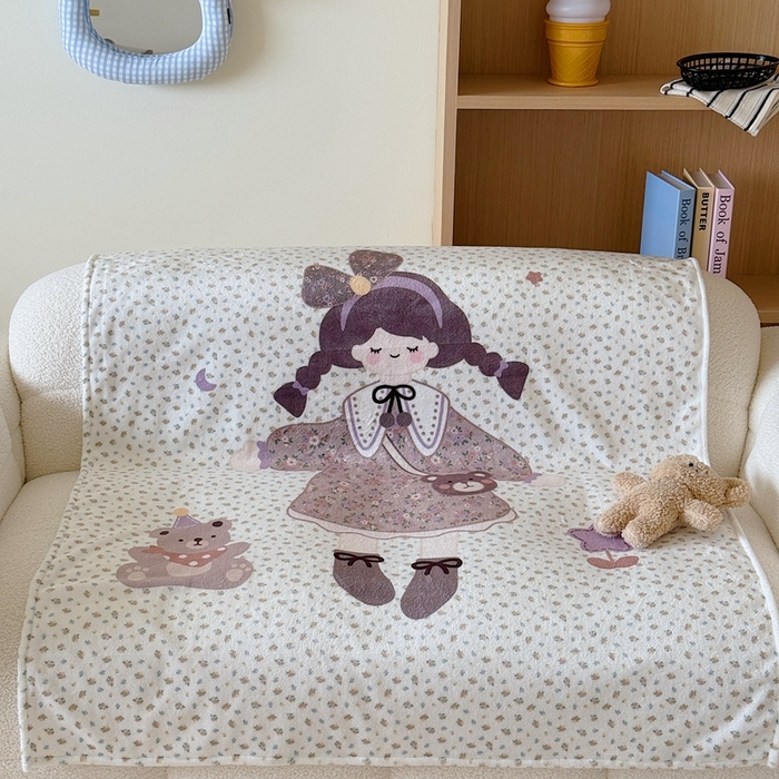 91家纺网 家纺一手货源 找家纺 美乐迪2025四季款双面牛奶绒毛毯空调毯 可爱女孩