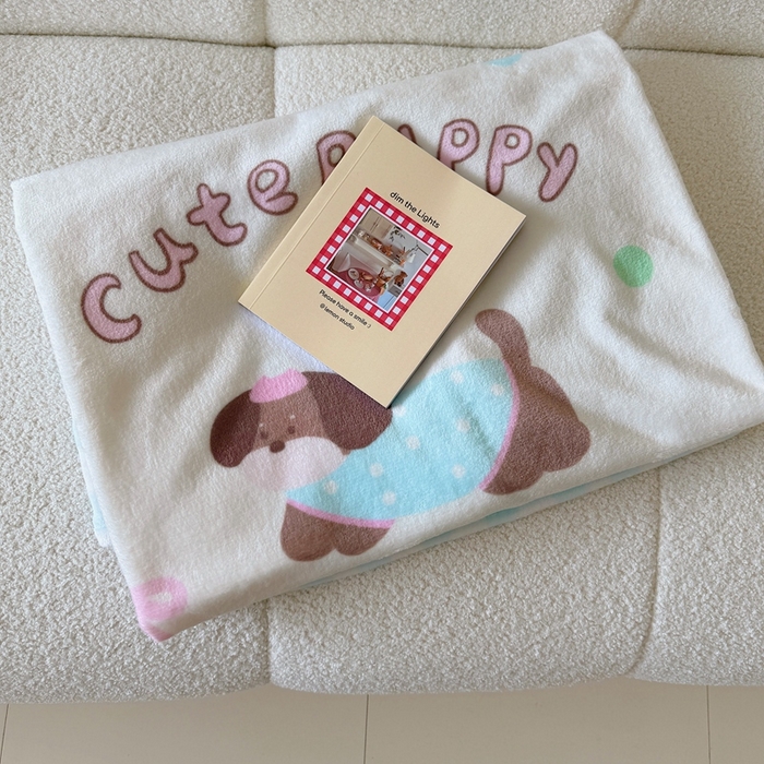 91家纺网 家纺一手货源 找家纺 美乐迪2025四季款双面牛奶绒毛毯空调毯 蓝格子狗