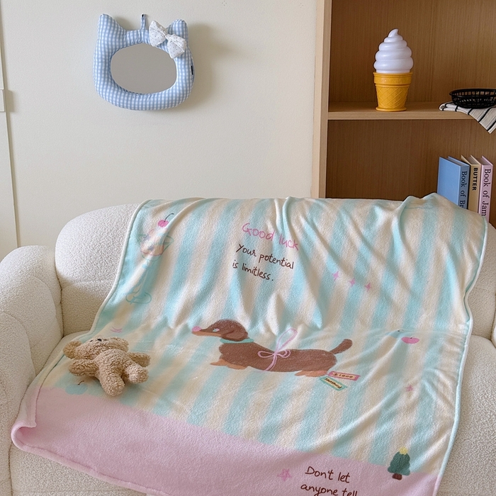 91家纺网 家纺一手货源 找家纺 美乐迪2025四季款双面牛奶绒毛毯空调毯 露丝的腊肠狗