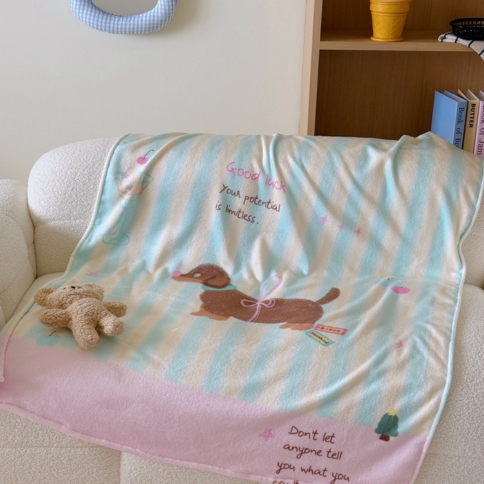 91家纺网 家纺一手货源 找家纺 美乐迪2025四季款双面牛奶绒毛毯空调毯 露丝的腊肠狗